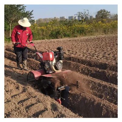 186F Mini Power Tiller con tracción a las cuatro ruedas conectado directamente a la transmisión de todas las marchas